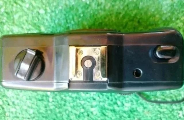 CAMERA ANALOGICA VINTAGE ANTICHITA FOTOGRAFIA