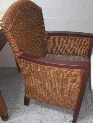 Butaca o sillón madera y ratan