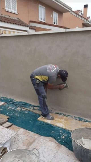 Albañil solador alicatador reformas