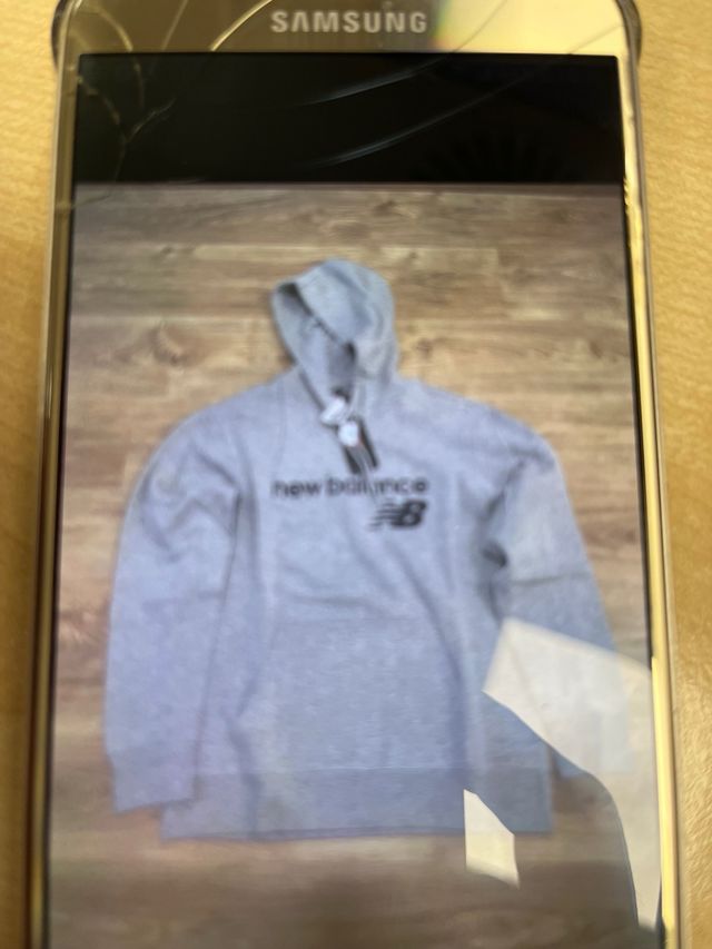 Pantalon largo gris New Balance Talla L