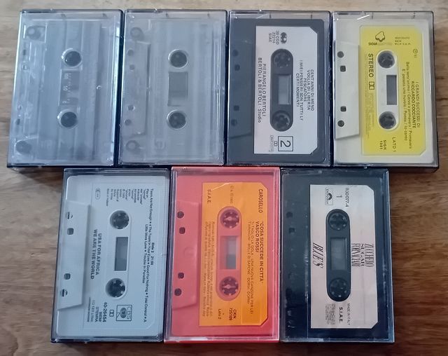 35 musicassette