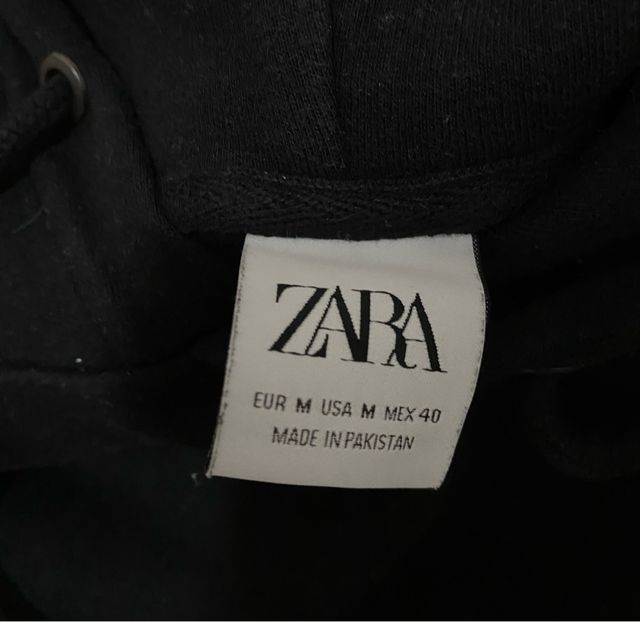 Felpa Zara con cappuccio