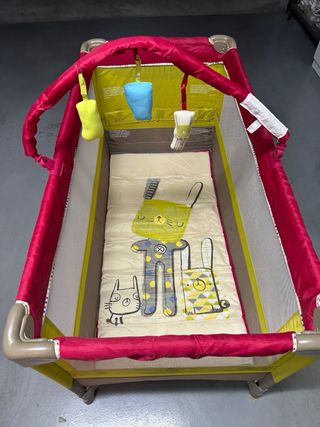 Cuna Portátil Jané y Colchón de Viaje Goli