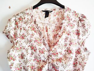 Camisa de flores