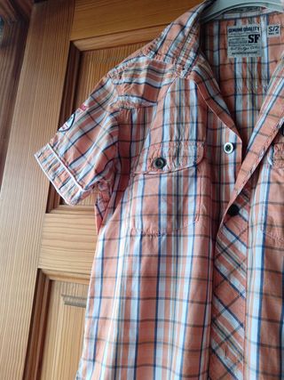 Camisa de fiesta juvenil elegante