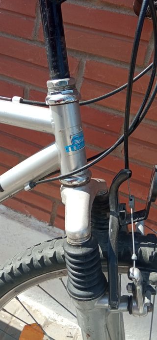 Bicicleta de montaña Decathlon, de 26