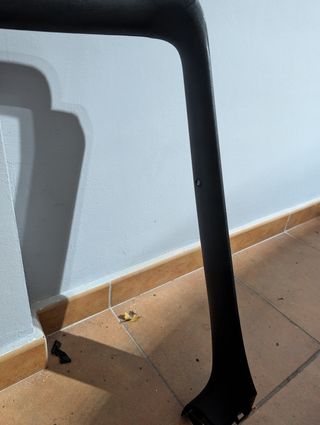 Plástico portón trasero león mk1