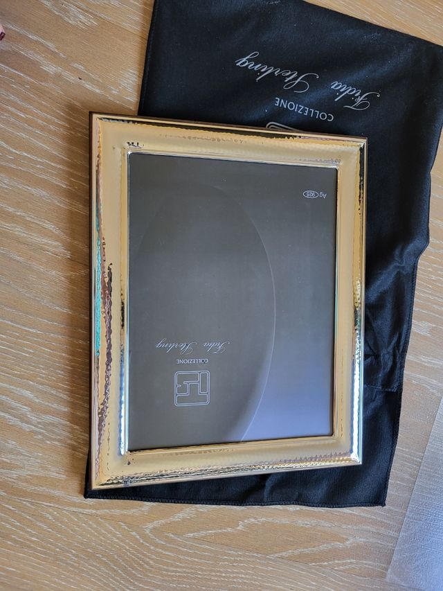 Set di due cornici portafoto in argento