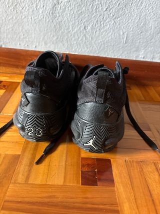 Zapatillas Jordan niño talla 38