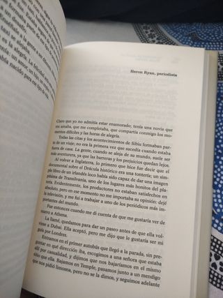 Libro: La bruja de Portobello. Paulo Coelho