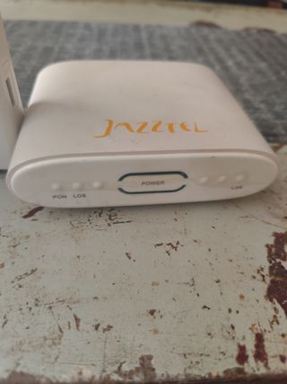 Router jazztel fibra 