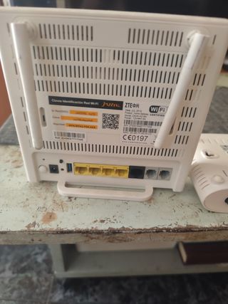 Router jazztel fibra 
