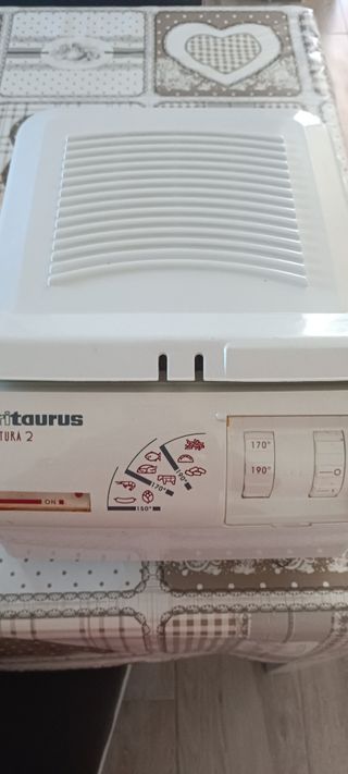 Freidora Taurus 