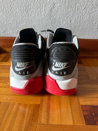 Zapatillas jordan niño talla 38