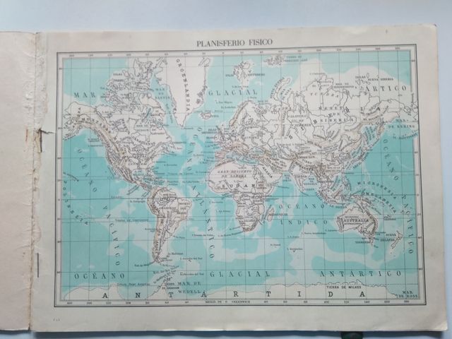 2 ATLAS ESCOLARES DE LOS AÑOS 60