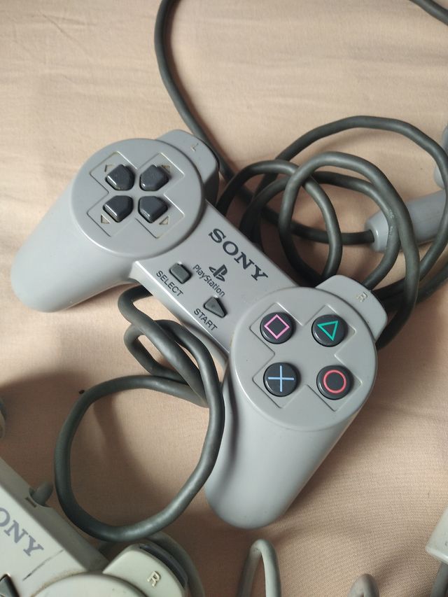 Mandos viejosplay station