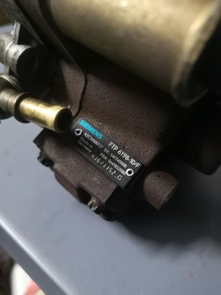 Bomba injectora alta presión 1.4 hdi