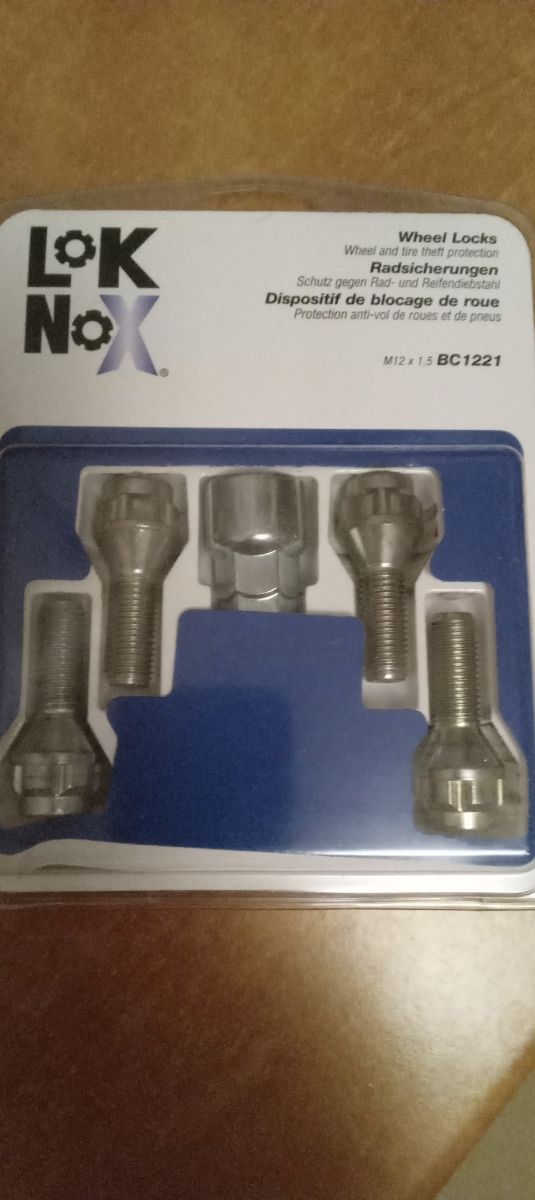 Tornillos antirrobo MCGARD