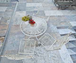 Conjunto mes sillas y sillon