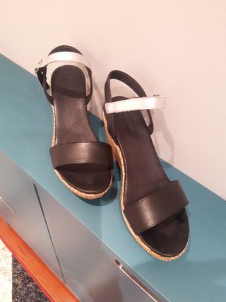 Sandalia Cuña Piel n°36