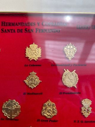Cuadro insignias Cofradias San Fernando.