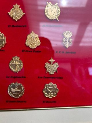 Cuadro insignias Cofradias San Fernando.