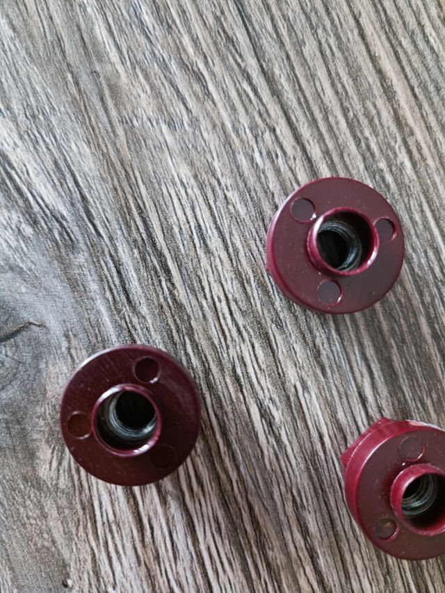 Dado esagonale isolante batteria set 3 pezzi