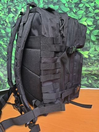 Mochila táctica 45 L negro de senderismo y montaña