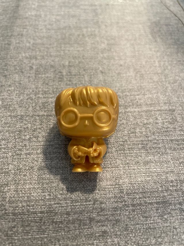 Harry Potter Dorado Edicion limitada codigo: VT401