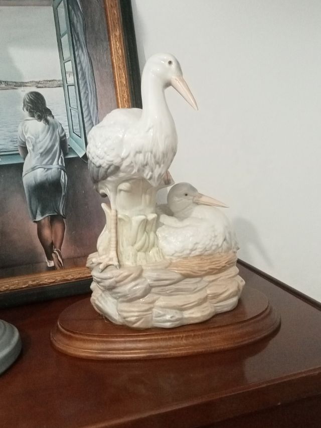 Figuras ,de cigüeñas