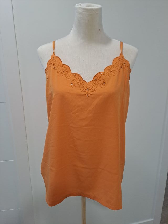 Top de tirantes color naranja Promod sin estrenar