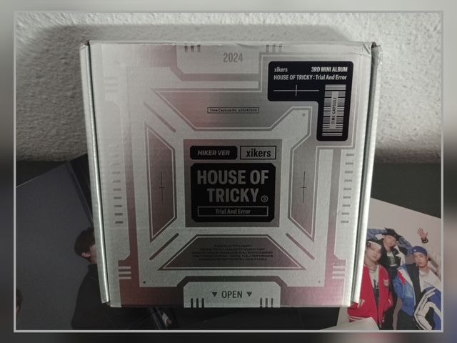 Xikers "Trial And Error" Hiker ver.