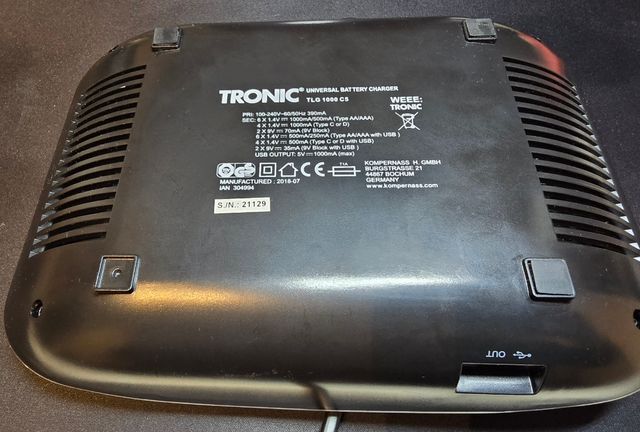 Cargador Pilas TRONIC TLG 1000 C5