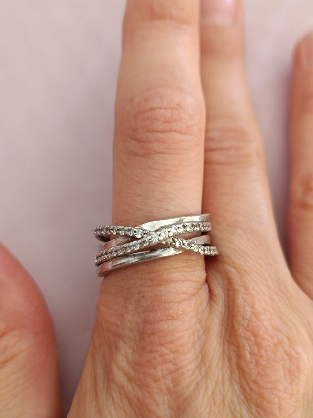Anillo Pandora plata 