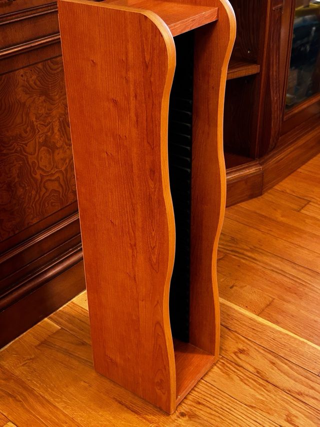 Mueble auxiliar para CD’S