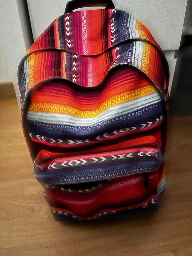 Mochila escolar multicolor
