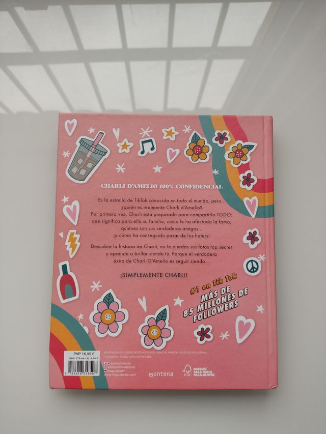 Libro Charli Damelio