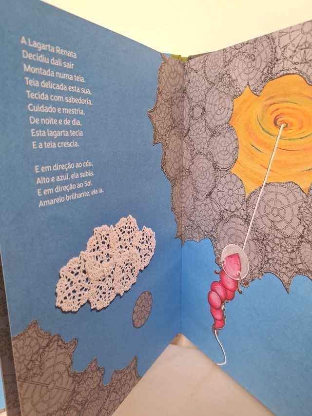 Livro infantil A Lagarta Renata