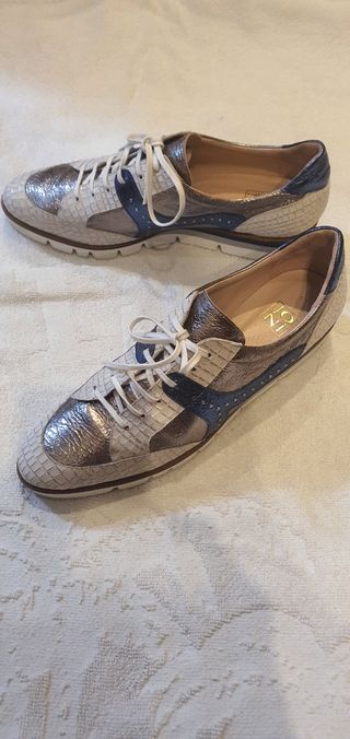 Zapato mujer todo piel, talla 42, para pie 41