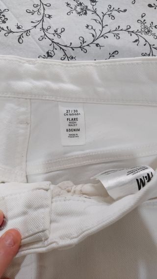 Pantalón blanco rotos H&M