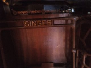 Maquina de coser antigua