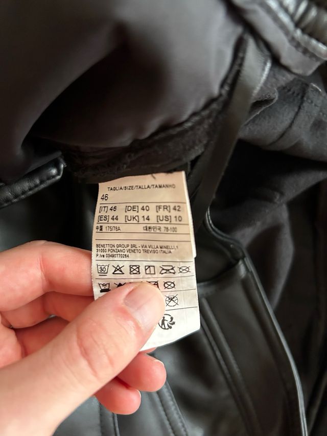 Pantaloni in pelle Benetton