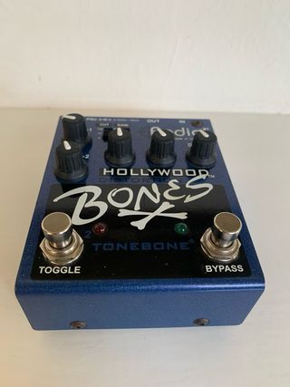 Pedale distorsore radial hollywood