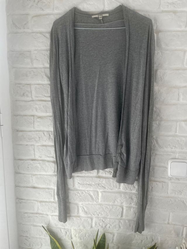 Chaqueta gris Bershka
