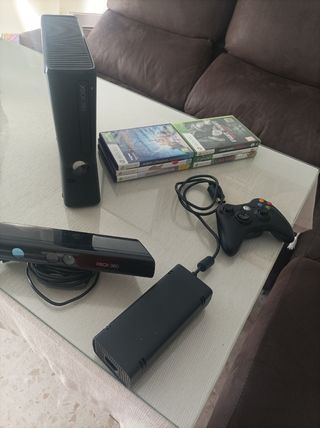 Xbox 360 ,kinect , mando y juegos