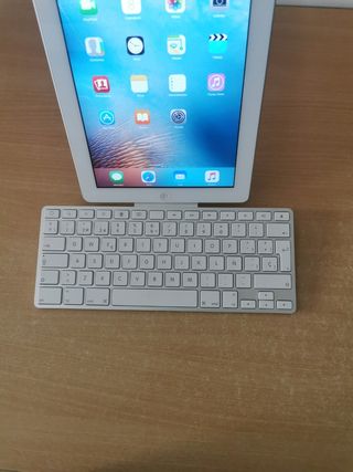 IPAD MÁS TECLADO