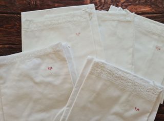 Lotto di 5 sottovesti