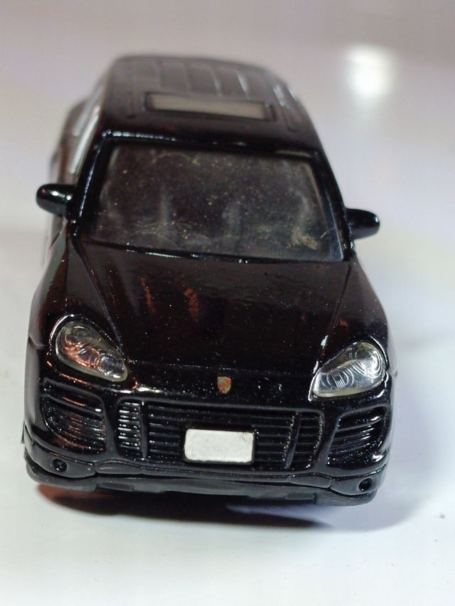 PORSCHE CAYENNE TURBO 1/43 BURAGO