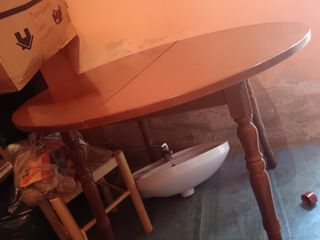 Mesa redonda comedor