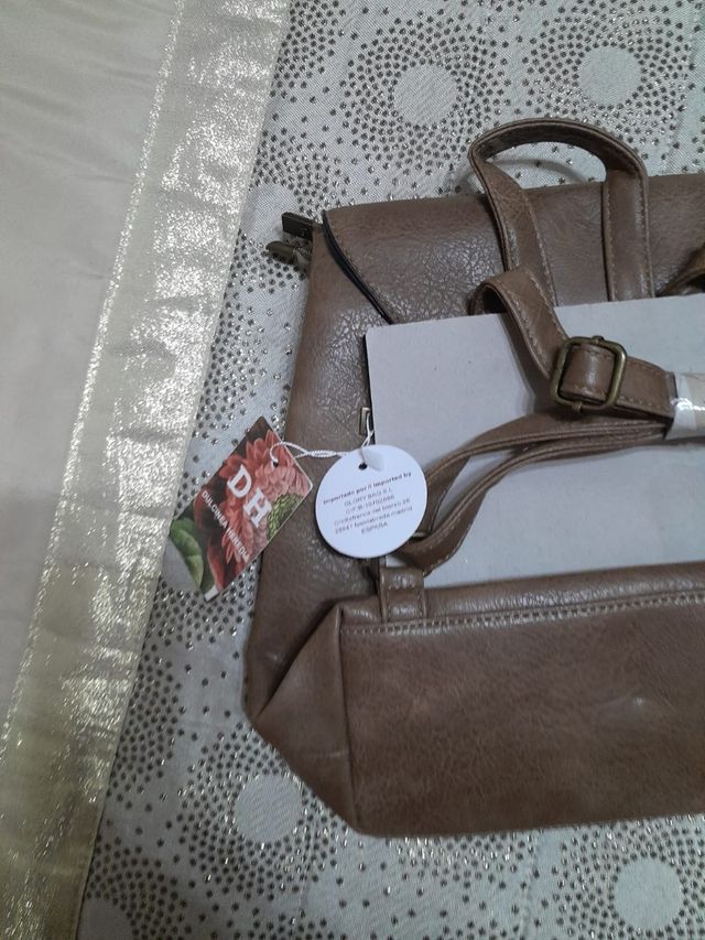 BOLSO NUEVO CON ETIQUETA